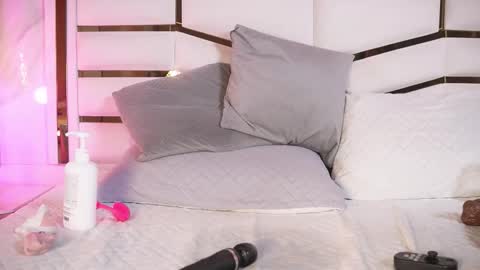 luciana_agudelo online show from 8, 3, 2026