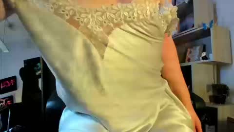 Snapshot of luciana_evaans chatting on 16, 9, 2025 Luciana Evans online show from 16, 9, 2025