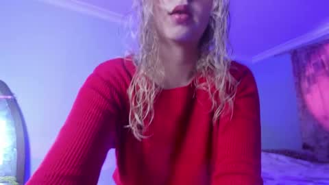 Snapshot of luciana_evaans chatting on 24, 10, 2025 Luciana Evans online show from 24, 10, 2025