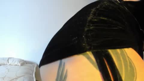 Snapshot of luciana_evaans chatting on 24, 2, 2026 Luciana Evans online show from 24, 2, 2026