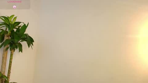 Snapshot of luciana_glow chatting on 17, 7, 2026 luciana_glow online show from 17, 7, 2026