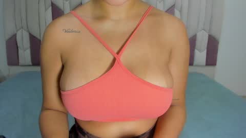 Snapshot of luciana_jam_ chatting on 7, 2, 2025 instagram luciana417 online show from 7, 2, 2025