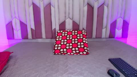 Snapshot of luciana_jam_ chatting on 16, 10, 2025 instagram luciana417 online show from 16, 10, 2025