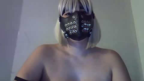 Snapshot of luciana_love22 chatting on 21, 10, 2025 luciana_love22 online show from 21, 10, 2025