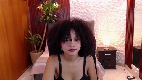 Snapshot of luciana_mj1 chatting on 9, 2, 2026 LUCIANA online show from 9, 2, 2026