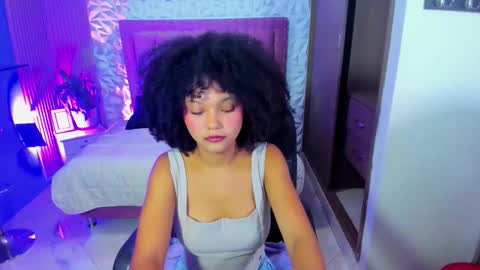 Snapshot of luciana_mj1 chatting on 10, 2, 2026 LUCIANA online show from 10, 2, 2026