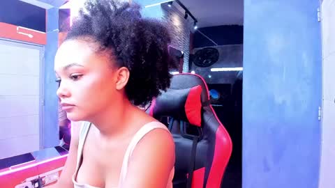 LUCIANA  online show from 8, 4, 2026