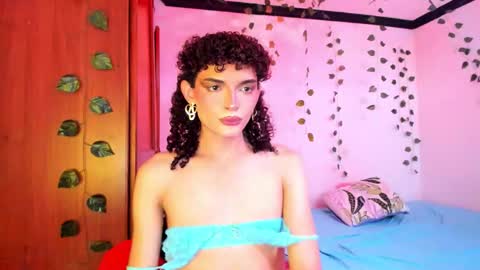 Snapshot of lucianromeo17 chatting on 14, 9, 2025 Lucy or Lucian 3 Come to my social Links3 online show from 14, 9, 2025