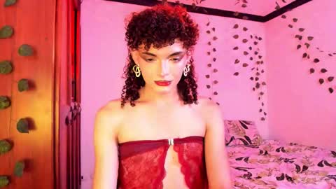 Snapshot of lucianromeo17 chatting on 30, 9, 2025 Lucy or Lucian 3 Come to my social Links3 online show from 30, 9, 2025