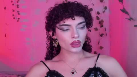 Lucy or Lucian 3 Come to my social Links3   online show from 4, 7, 2026