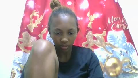 Snapshot of lucie196645 chatting on 31, 5, 2026 lucie196645 online show from 31, 5, 2026