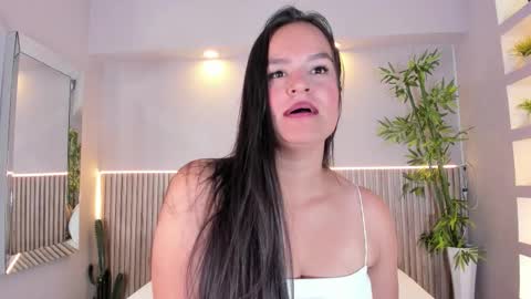 Snapshot of luciemillerr chatting on 7, 2, 2026 lucie online show from 7, 2, 2026