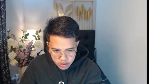 Snapshot of luciferhotcum chatting on 3, 2, 2025 Luciferhotcum online show from 3, 2, 2025