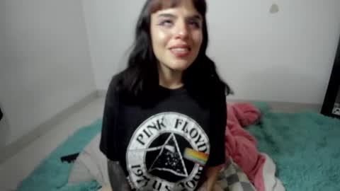 Snapshot of luciferrx666 chatting on 9, 3, 2025 camila online show from 9, 3, 2025