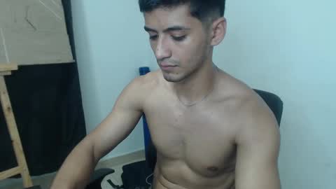 Snapshot of lucifferr_ chatting on 1, 3, 2025 leonel online show from 1, 3, 2025