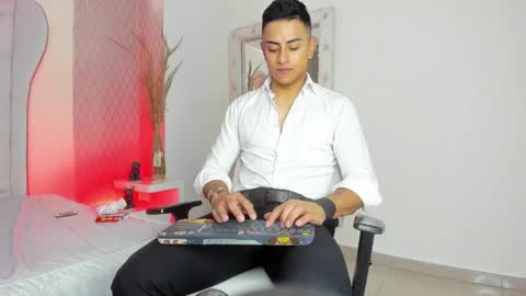 Leo online show from 10, 4, 2026