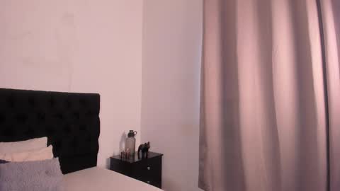 Snapshot of lucio__fox chatting on 17, 11, 2025 Lucio online show from 17, 11, 2025