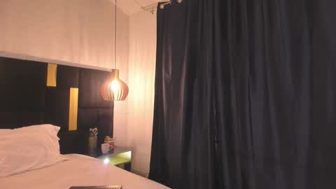 Snapshot of lucio__fox chatting on 5, 12, 2025 Lucio online show from 5, 12, 2025