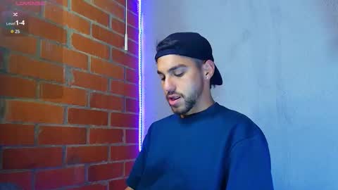 Snapshot of lucky_blessed chatting on 25, 10, 2025 lucky_blessed online show from 25, 10, 2025
