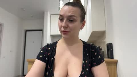 lucky_foryou_baby online show from 9, 2, 2026