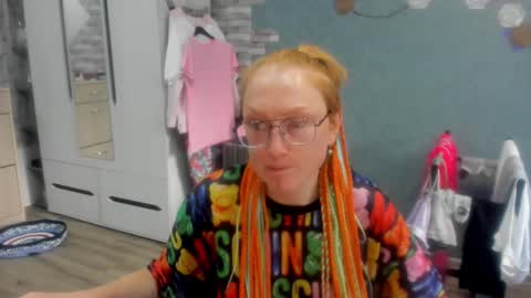 lucky_licky20 online show from 1, 10, 2025