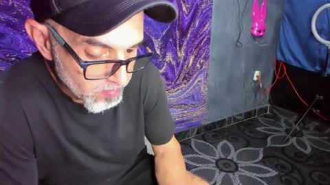 Snapshot of lucky_psychoguy69 chatting on 10, 11, 2025 lucky_psychoguy69 online show from 10, 11, 2025