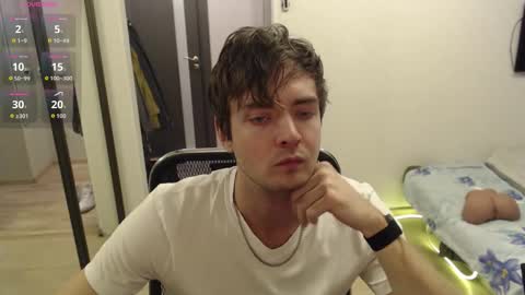 Snapshot of lucky_swimmer chatting on 21, 11, 2025 Iron Jhon online show from 21, 11, 2025