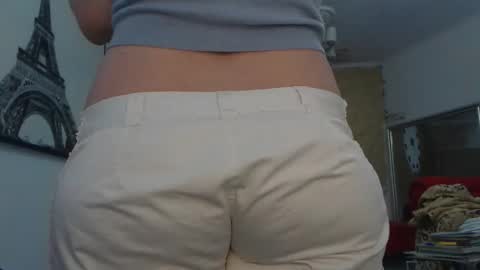 Snapshot of luckyanabella chatting on 28, 10, 2025 Ana online show from 28, 10, 2025