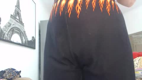 Snapshot of luckyanabella chatting on 30, 10, 2025 Ana online show from 30, 10, 2025