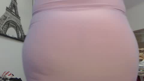 Snapshot of luckyanabella chatting on 14, 11, 2025 Ana online show from 14, 11, 2025