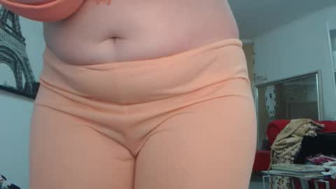 Snapshot of luckyanabella chatting on 22, 11, 2025 Ana online show from 22, 11, 2025