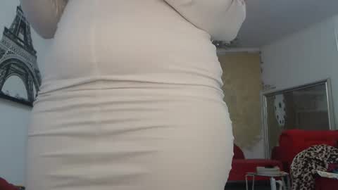 Snapshot of luckyanabella chatting on 1, 2, 2026 Ana online show from 1, 2, 2026