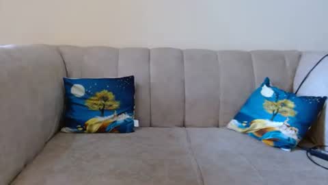 Crisiah online show from 3, 2, 2025