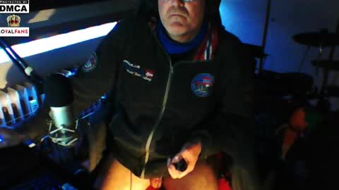        call me  Stefan online show from 2, 3, 2025