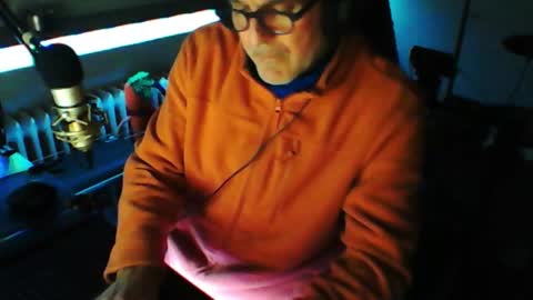        call me  Stefan online show from 7, 3, 2026