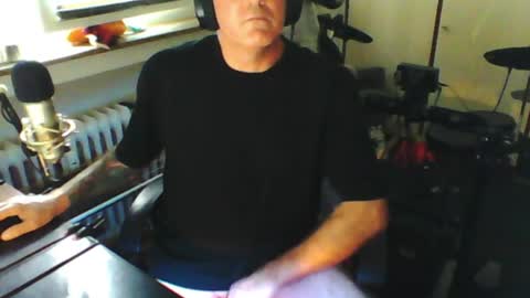        call me  Stefan online show from 19, 7, 2026