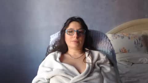 luckylinda23 online show from 19, 12, 2025