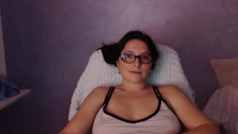 Snapshot of luckylinda23 chatting on 11, 7, 2026 luckylinda23 online show from 11, 7, 2026