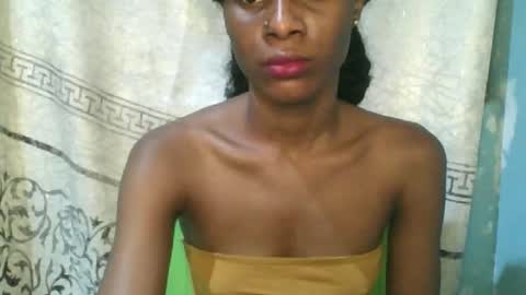 Snapshot of luckymadequeen chatting on 6, 6, 2026 Gloria online show from 6, 6, 2026