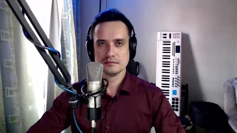 Snapshot of luckyman10000000 chatting on 27, 10, 2025 luckyman10000000 online show from 27, 10, 2025