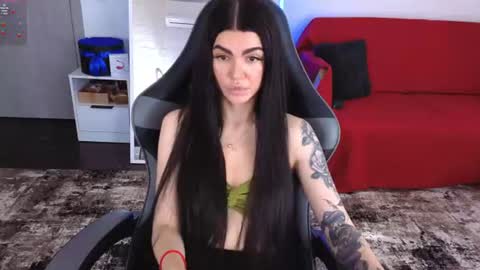 Monika online show from 19, 7, 2026