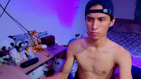 Lu Independent Model online show from 14, 9, 2025