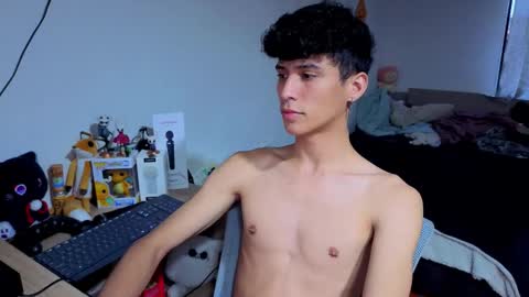 Lu Independent Model online show from 20, 11, 2025