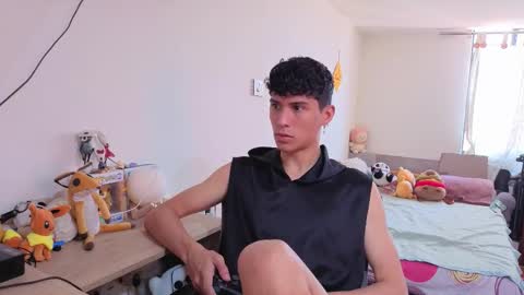 Lu Independent Model online show from 4, 2, 2026