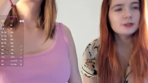 Rinredhead Gloriawith glasses Rayanother glasses online show from 30, 11, 2025