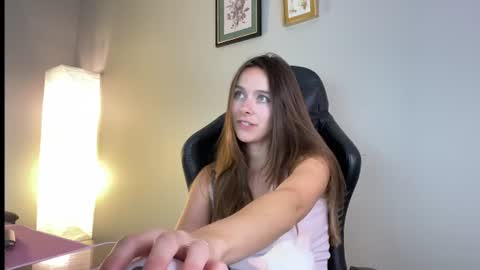 Lucy online show from 22, 6, 2026