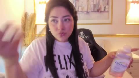 Snapshot of lucy266_ chatting on 30, 1, 2025 lucy online show from 30, 1, 2025