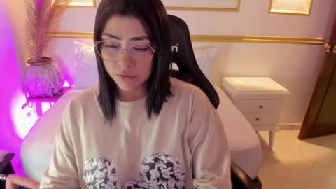 Snapshot of lucy266_ chatting on 11, 3, 2025 lucy online show from 11, 3, 2025