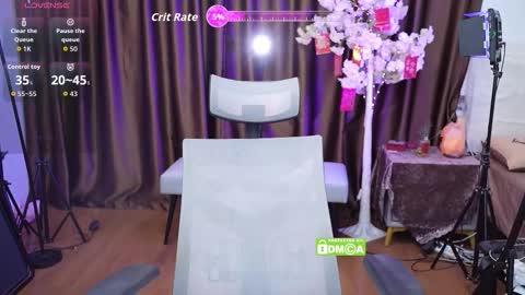 Lucy online show from 3, 11, 2025