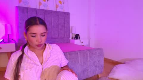 lucy online show from 4, 4, 2026